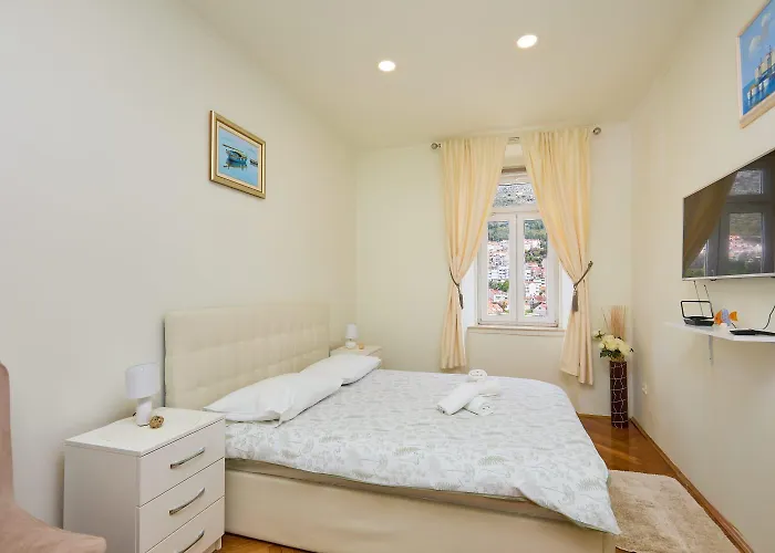 Spacious 4 Bedroom