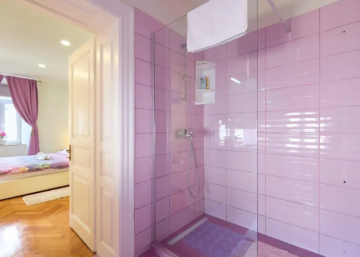 Spacious 4 Bedroom Apartment